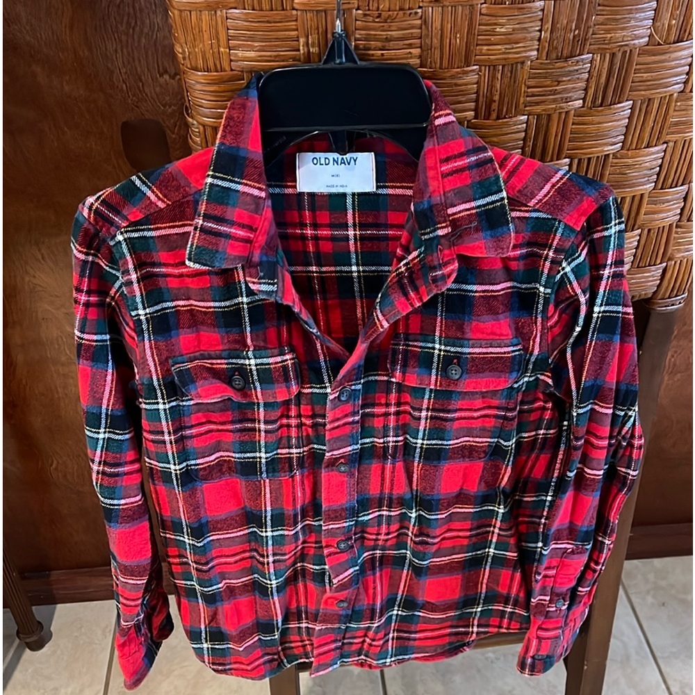 Old Navy Boys Holiday Flannel Buttoned Down Shirt❤️💚